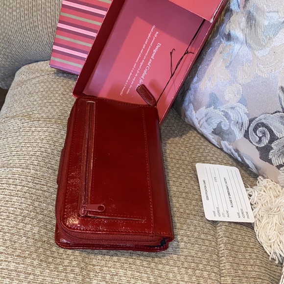 ❤️NWT Rolfs’ Red Spacious & Large Genuine Leather Wallet w/Severo Compartments - Picture 3 of 16